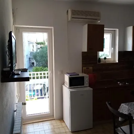 Skipper Apartment